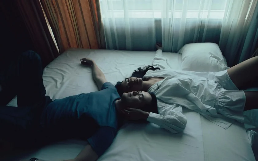 signs your ex is in a rebound relationship